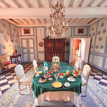 Chateau De Cadouzan Saint-Dolay Bagian luar foto
