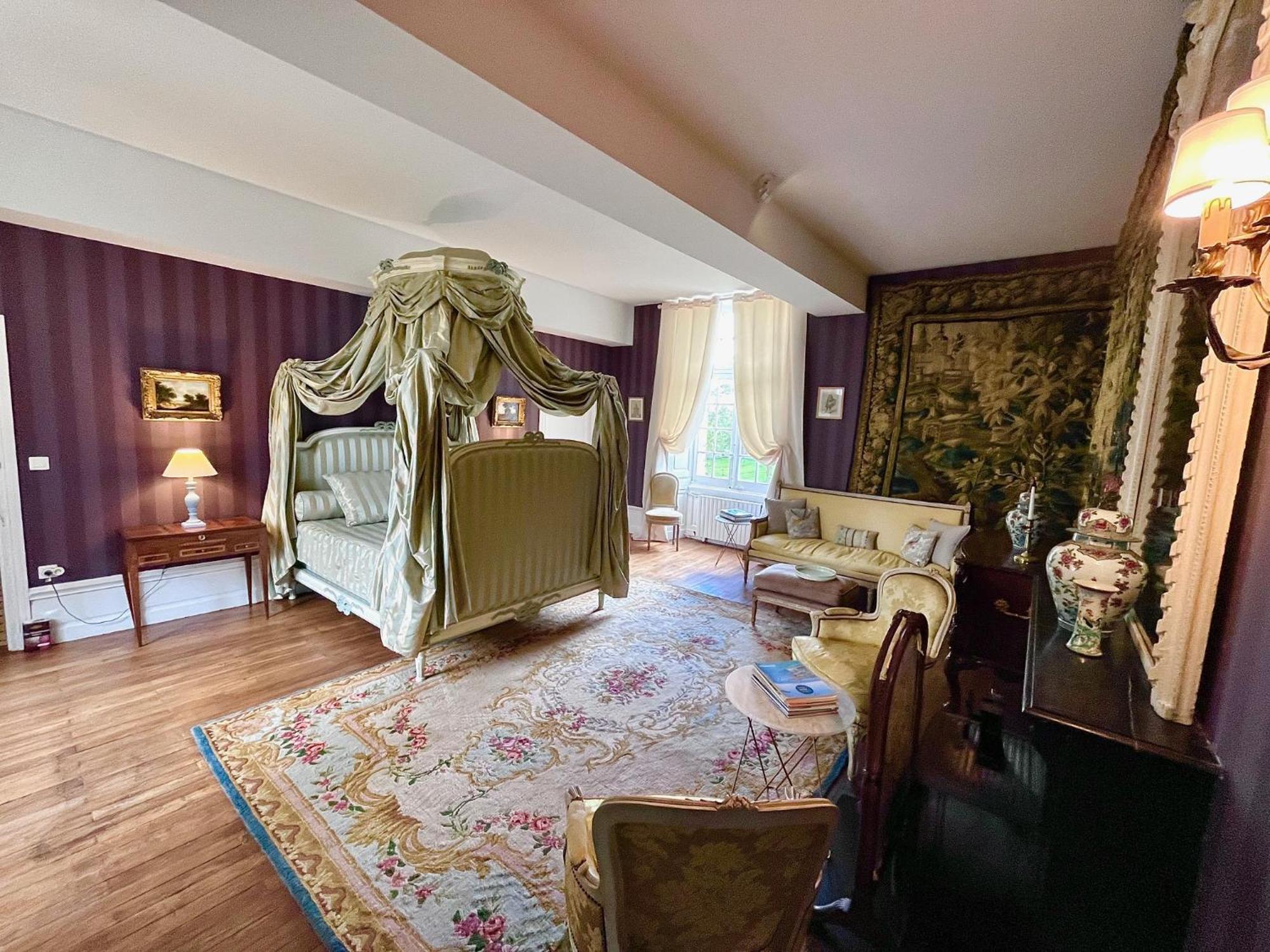 Chateau De Cadouzan Saint-Dolay Bagian luar foto