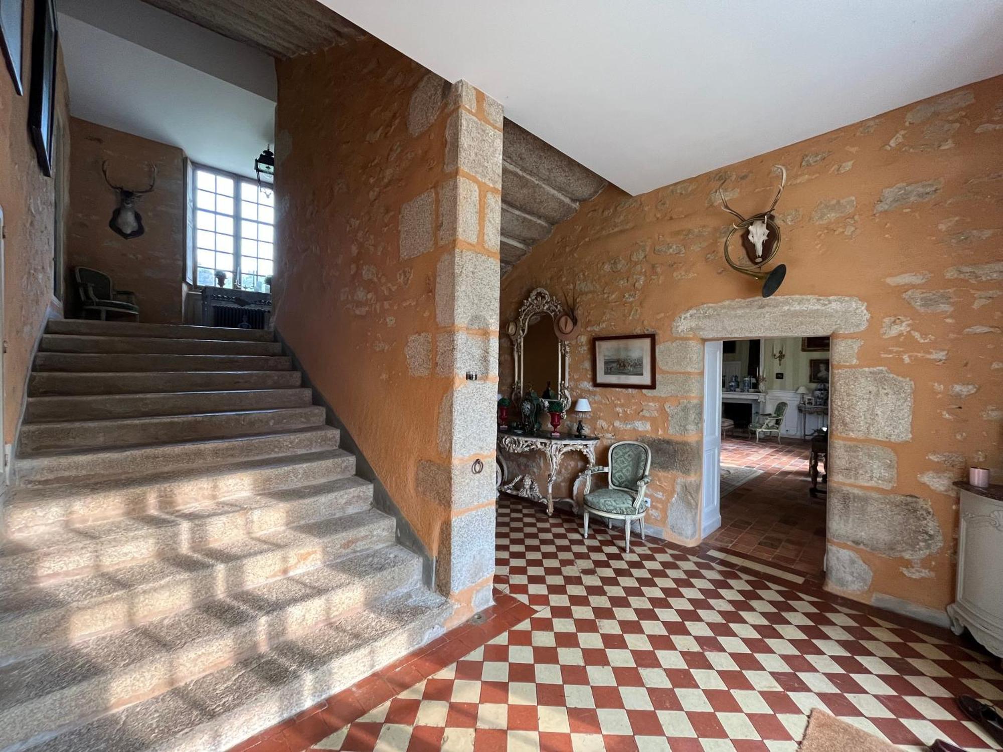 Chateau De Cadouzan Saint-Dolay Bagian luar foto
